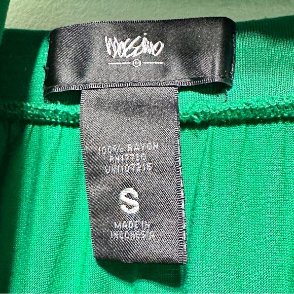 Mossimo Green Comfy Asymmetrical Elasticized Waistband Soft Skirt Size Small - Picture 6 of 6